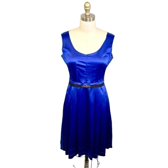 Vera Wang Simply Vera Size 4 Dress Formal Cobalt Blue Sleeveless Cocktail NWOT - Picture 1 of 6
